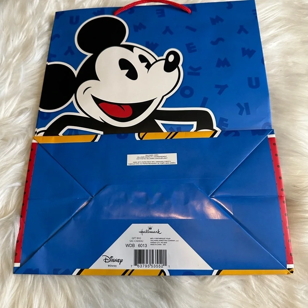 🩵5/$8 Mickey Mouse Gift Bag with Red and Yellow Accents
